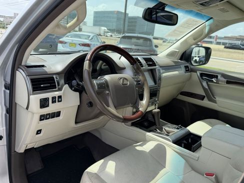 Used 2017 Lexus GX 460 Premium AWD/4WD image 15