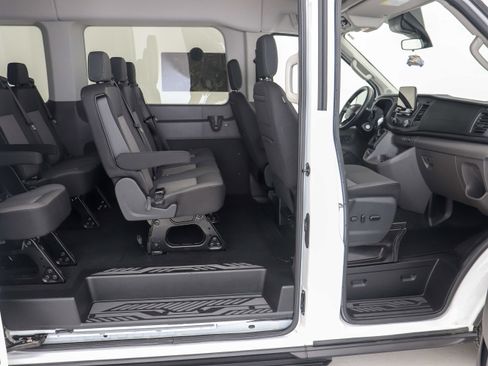 Used 2020 Ford Transit 350 XLT image 12