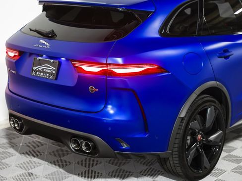 Used 2021 Jaguar F-PACE SVR AWD/4WD image 8