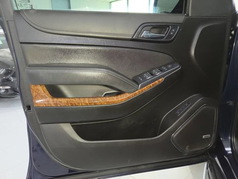 Used 2019 Chevrolet Tahoe Premier w/ Max Trailering Package AWD/4WD image 13