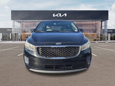 Certified 2018 Kia Sedona LX w/ LX Essentials Premium Package image 7