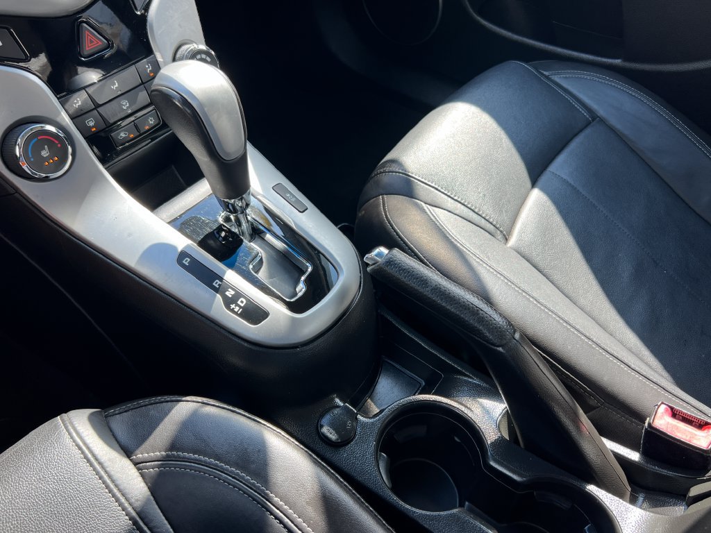 Used 2011 Chevrolet Cruze LT FWD image 35
