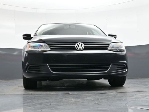 Used 2014 Volkswagen Jetta SE image 38
