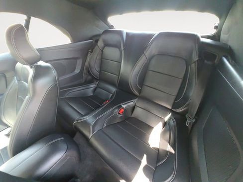 Used 2018 Ford Mustang GT Premium w/ Equipment Group 401A RWD image 13