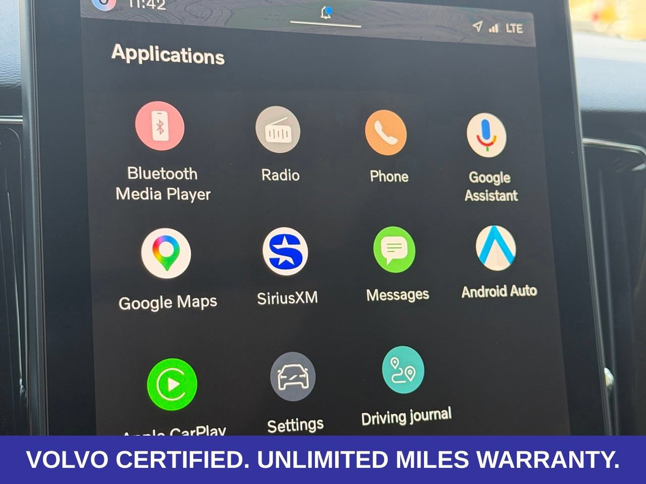 Certified 2026 Volvo XC60 B5 Plus AWD/4WD image 25