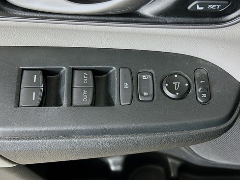 Used 2018 Honda CR-V EX-L image 15