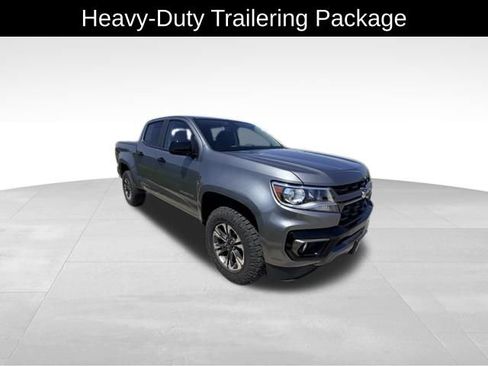 Used 2022 Chevrolet Colorado Z71 AWD/4WD image 5