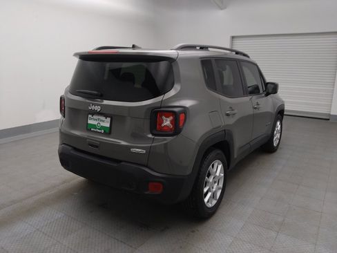 Used 2021 Jeep Renegade Latitude w/ Sun & Sound Group FWD image 9