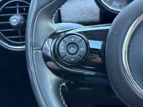 Used 2017 MINI Cooper S image 28