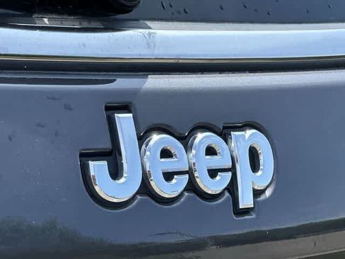 Used 2024 Jeep Compass Limited AWD/4WD image 18