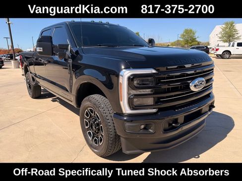 Used 2026 Ford F250 Platinum w/ FX4 Off-Road Package AWD/4WD image 5