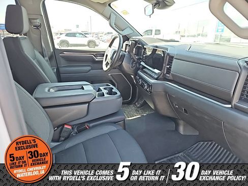 Used 2026 Chevrolet Silverado 1500 LT AWD/4WD image 5