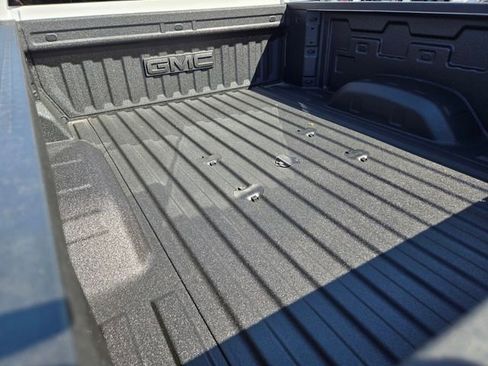 New 2026 GMC Sierra 2500 Denali Ultimate AWD/4WD image 7