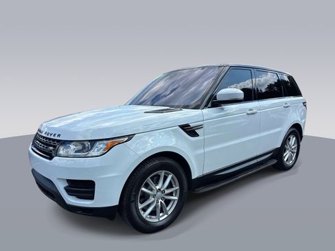 Used 2017 Land Rover Range Rover Sport SE AWD/4WD image 7