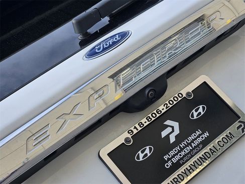 Used 2020 Ford Explorer Limited image 7