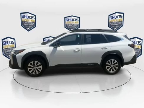 Used 2025 Subaru Outback Premium AWD/4WD image 5
