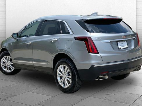 Certified 2025 Cadillac XT5 Luxury FWD image 11