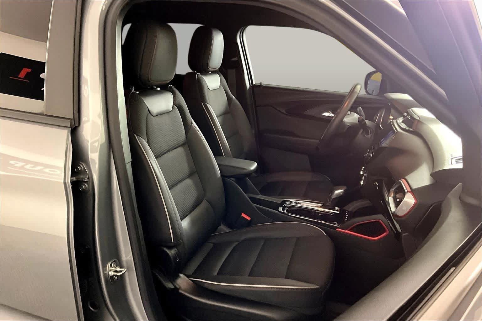 Certified 2023 Chevrolet TrailBlazer RS w/ Convenience Package FWD image 9