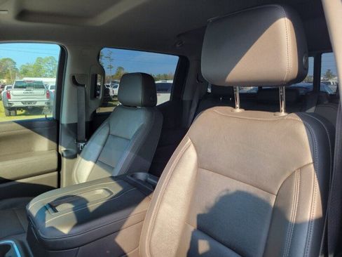 Used 2019 Chevrolet Silverado 1500 RST w/ All-Star Edition image 9