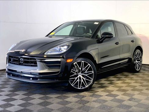 Certified 2026 Porsche Macan Turbo w/ Premium Package Plus AWD/4WD image 1