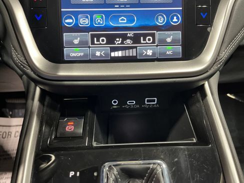 Certified 2025 Subaru Outback Premium AWD/4WD image 28