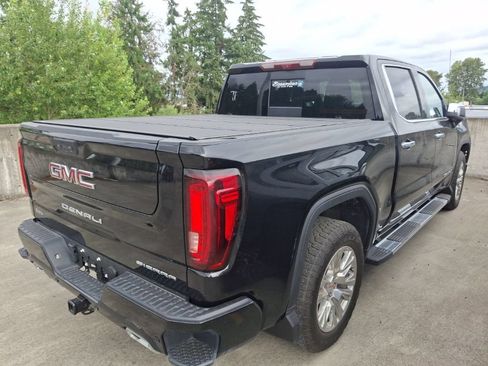 Used 2024 GMC Sierra 1500 Denali w/ Technology Package AWD/4WD image 6