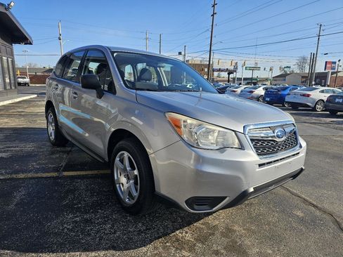 Used 2014 Subaru Forester 2.5i w/ Popular Package #1 image 3