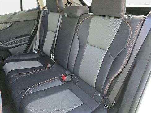 Used 2020 Subaru Crosstrek 2.0i Premium image 18