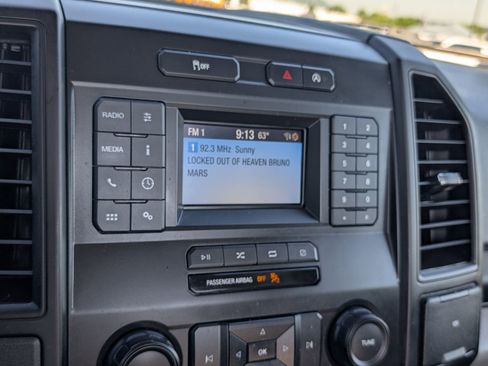 Used 2019 Ford F150 XL w/ Equipment Group 101A Mid RWD image 18