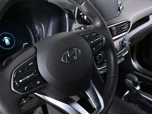 Used 2020 Hyundai Santa Fe Limited image 12