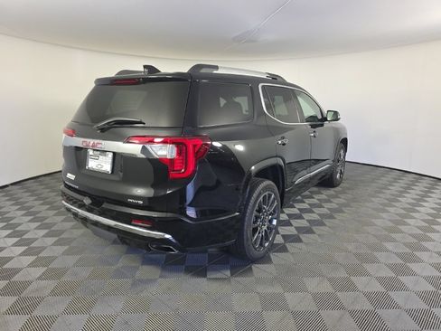 Used 2023 GMC Acadia Denali w/ Black Diamond Edition AWD/4WD image 5