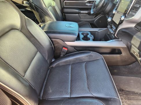 Used 2023 RAM 1500 Laramie image 17
