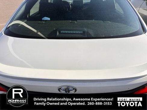 Used 2020 Toyota Corolla SE w/ Body Protection Package FWD image 10