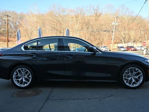 Used 2025 BMW 330i 330i Sedan image 9