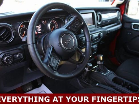 Used 2022 Jeep Wrangler Unlimited Sport image 13