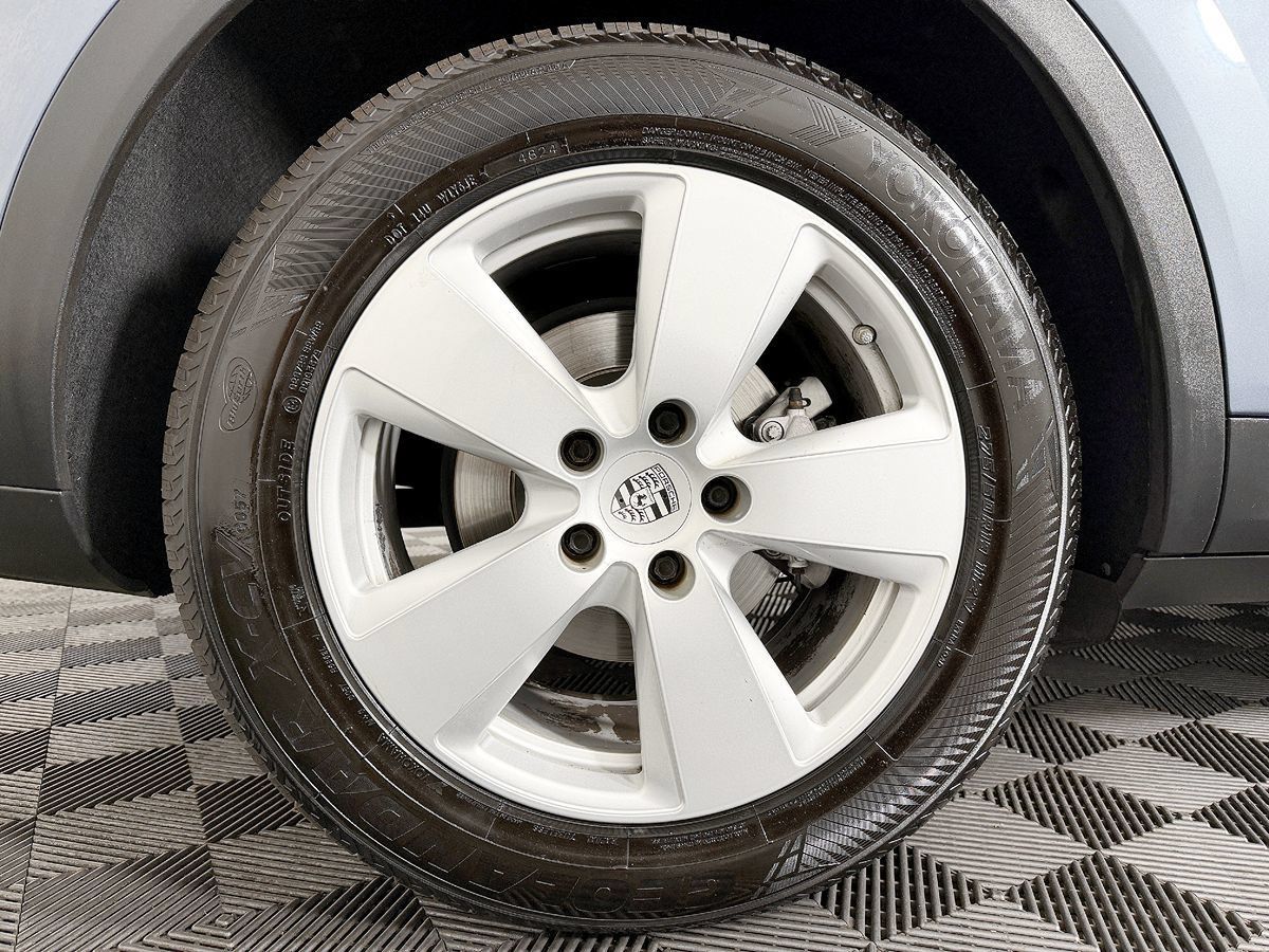 Used 2019 Porsche Cayenne AWD/4WD image 24