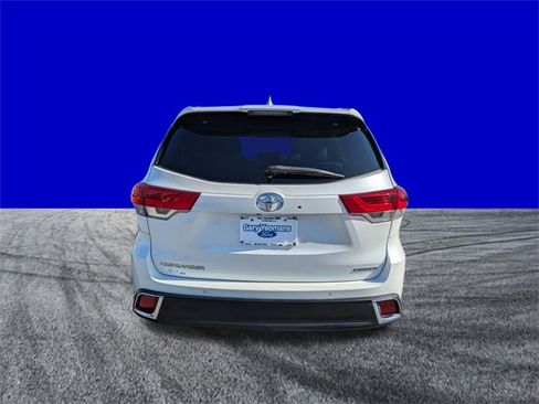 Used 2019 Toyota Highlander Limited image 5