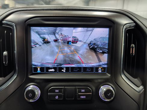 Used 2022 GMC Sierra 3500 AT4 w/ Gooseneck/5TH Wheel Package image 11