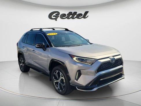 Used 2021 Toyota RAV4 XSE w/ Premium Package AWD/4WD image 3