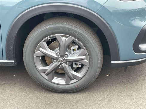 New 2026 Honda HR-V LX image 8