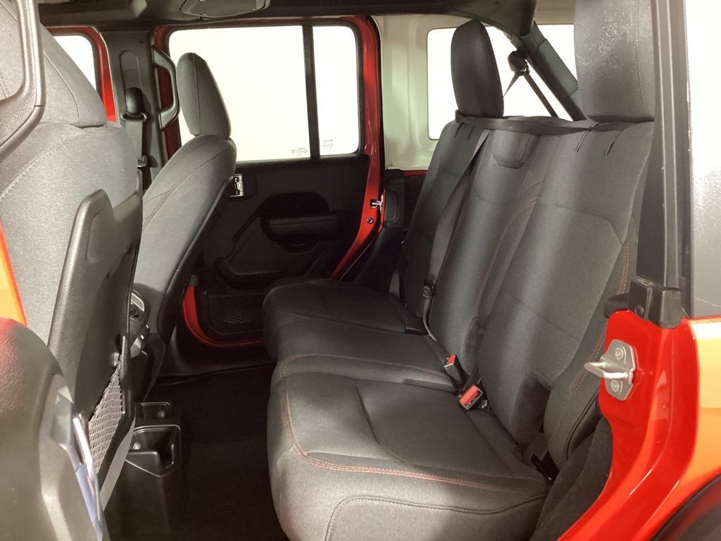 Used 2026 Jeep Wrangler Unlimited Rubicon AWD/4WD image 28