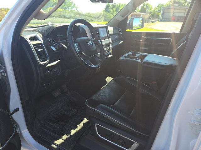 Used 2019 RAM 1500 Laramie AWD/4WD image 12