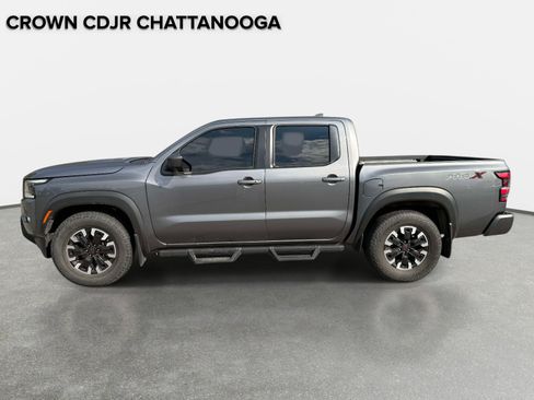 Used 2022 Nissan Frontier Pro-X RWD image 2