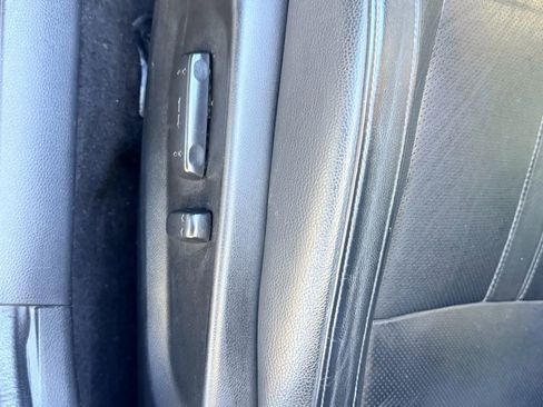 Used 2018 Honda Civic EX-L image 16