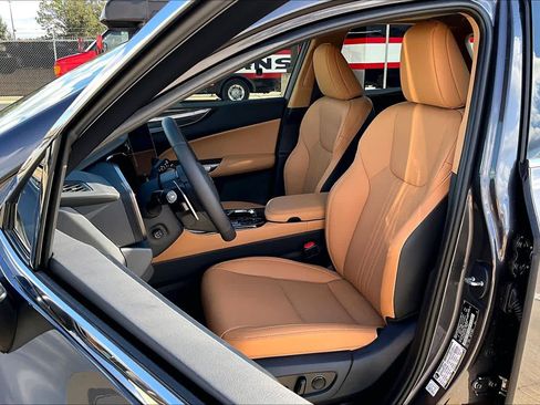 New 2026 Lexus NX 350 Premium image 9