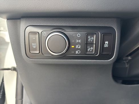 New 2025 Ford Mustang Mach-E Premium image 18