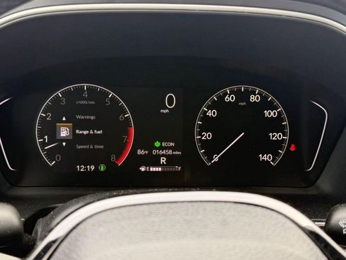 Used 2024 Honda Pilot Touring image 16