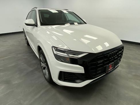 Used 2022 Audi Q8 Premium AWD/4WD image 7