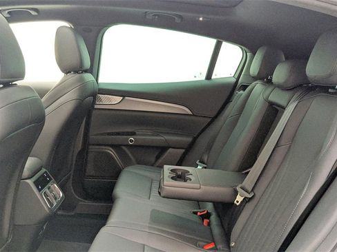 Used 2024 Maserati Grecale GT image 12