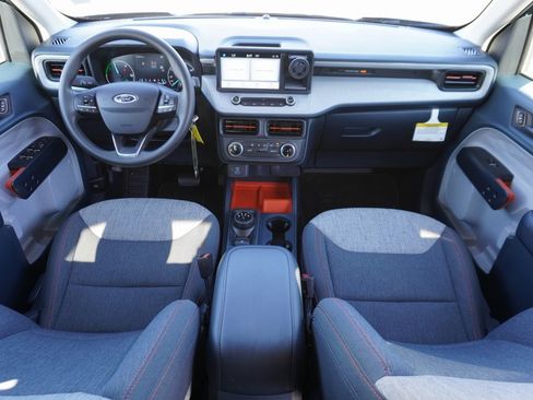 Used 2023 Ford Maverick XLT image 16